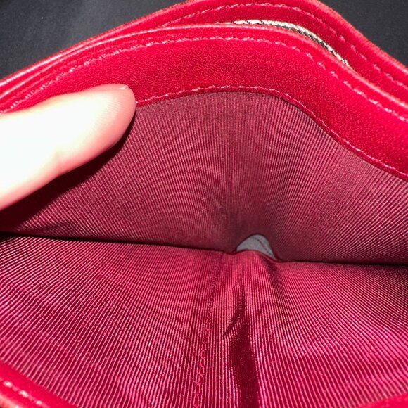 Burberry Red Bifold Wallet No box Comes with COA ATTACHED - Picture 6 of 7